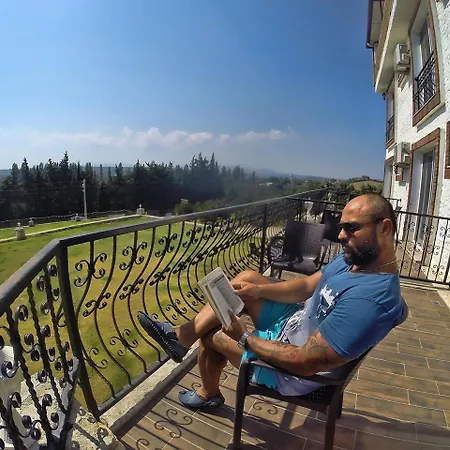 מלון Satsuma Butik